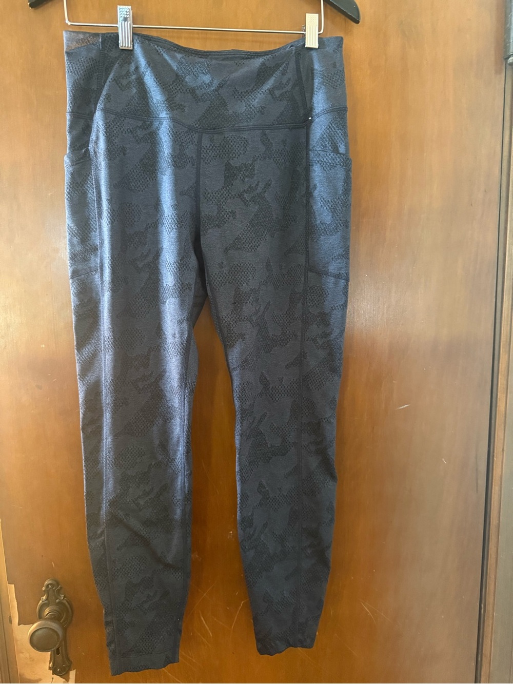 Mondetta Black Camo Performance+ luxury Leggings